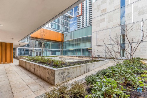 206-6000 Mckay Avenue, Burnaby, BC 