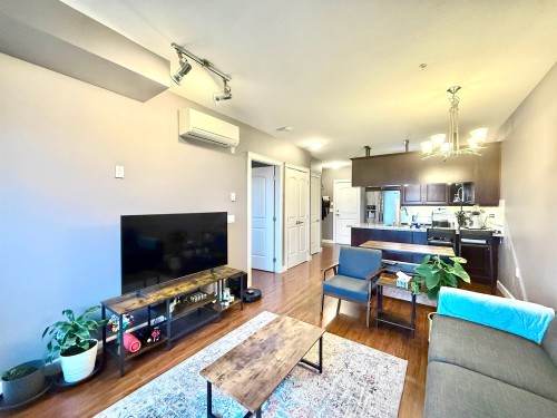 209-12655 190A Street, Pitt Meadows, BC 
