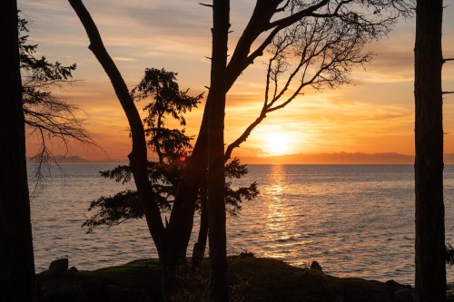 581 Bayview Drive, Mayne Island, BC 