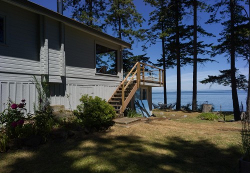 579 Bayview Drive, Mayne Island, BC 