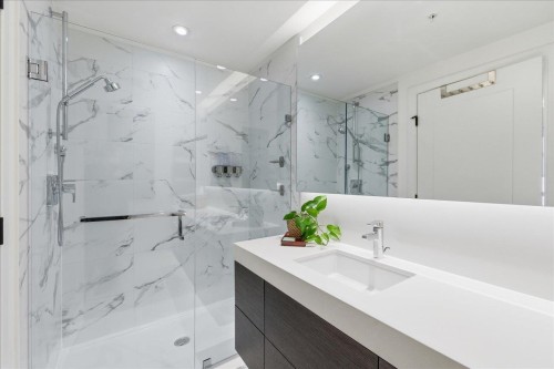 306-168 35Th Avenue E, Vancouver, BC 