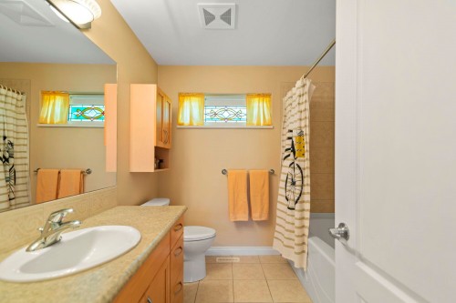 1223 Sunnyside Road, Gibsons, BC 