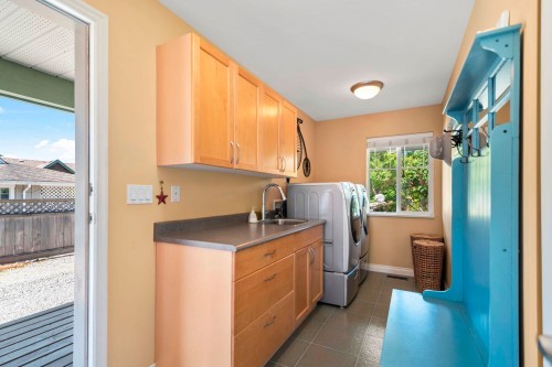 1223 Sunnyside Road, Gibsons, BC 