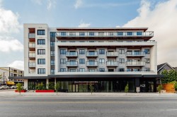 301-1680 12th Avenue E Vancouver, BC V5N 2A3