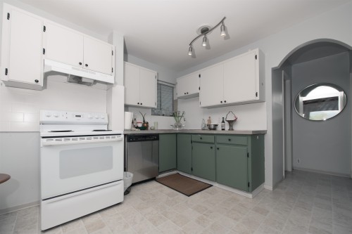 3439 Dundas Street, Vancouver, BC 