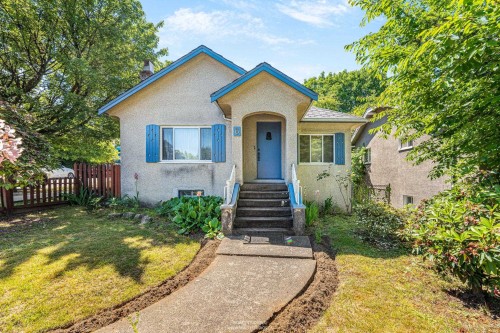 6 King Edward Avenue W, Vancouver, BC 