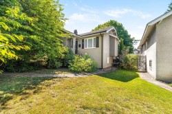 12 King Edward Avenue W Vancouver, BC V5Y 2H7