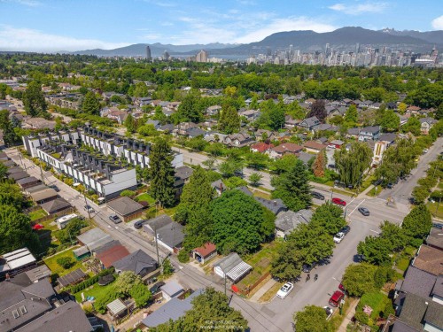 12 King Edward Avenue W, Vancouver, BC 