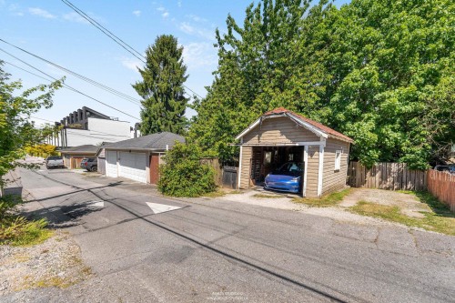 12 King Edward Avenue W, Vancouver, BC 