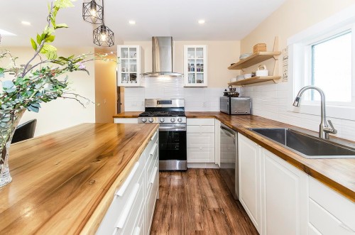 401 Raindance Crescent, West Vancouver, BC 