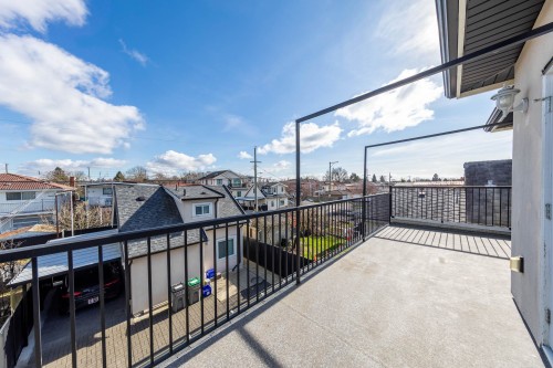 6182 Commercial Street, Vancouver, BC 