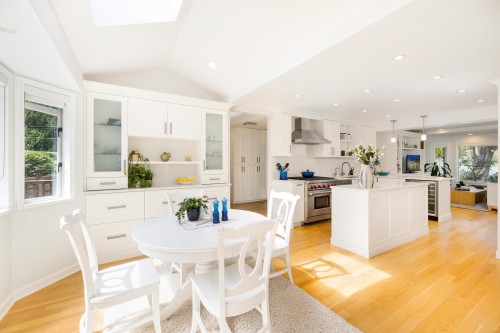 510 Newdale Place, West Vancouver, BC 