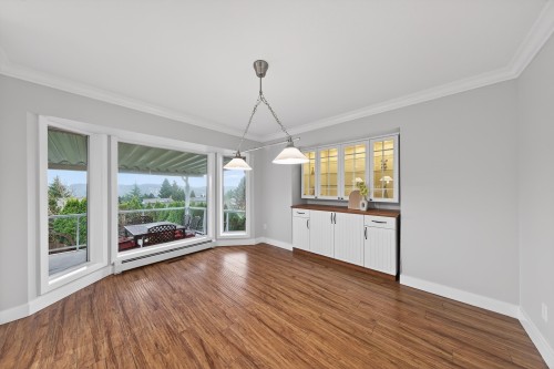 2562 Fuchsia Place, Coquitlam, BC 