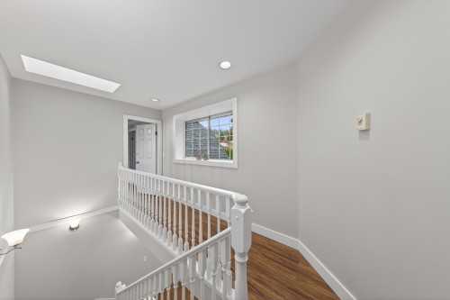 2562 Fuchsia Place, Coquitlam, BC 