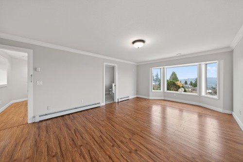 2562 Fuchsia Place, Coquitlam, BC 