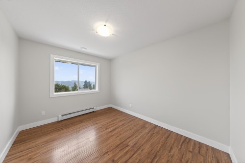 2562 Fuchsia Place, Coquitlam, BC 