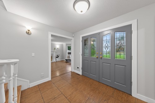 2562 Fuchsia Place, Coquitlam, BC 
