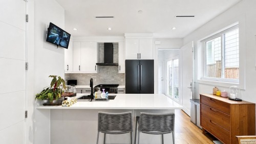 849 67Th Avenue W, Vancouver, BC 