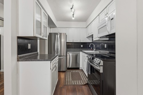 202-5553 16 Avenue, Delta, BC 