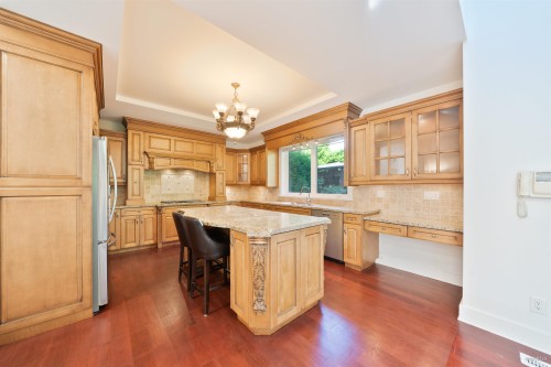 1450 25Th Street, West Vancouver, BC 