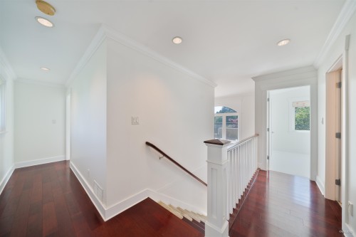1450 25Th Street, West Vancouver, BC 