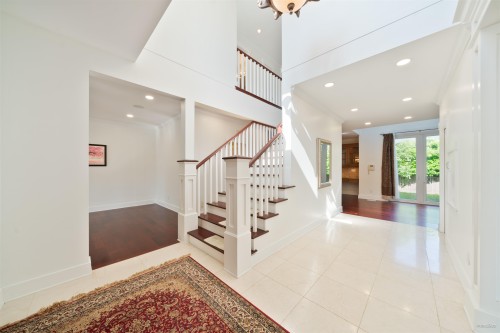 1450 25Th Street, West Vancouver, BC 