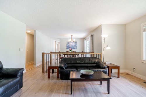2602 Hawser Avenue, Coquitlam, BC 