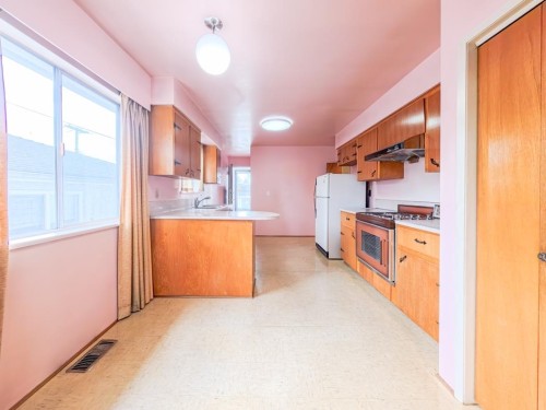 3478 2Nd Avenue E, Vancouver, BC 