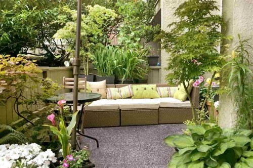 209-1215 Pacific Street  Vancouver, BC V6E 3W6