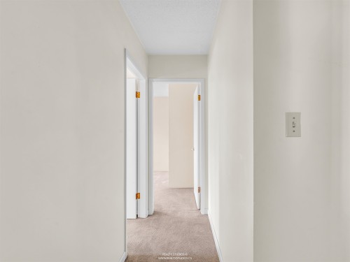 1110 Lodge Road, North Vancouver, BC 