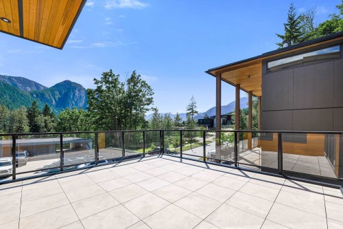 2237 Windsail Place, Squamish, BC 