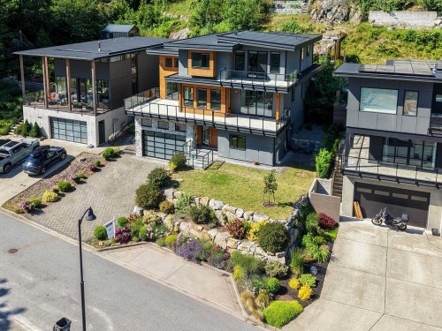 2237 Windsail Place, Squamish, BC 