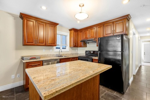 295 63Rd Avenue W, Vancouver, BC 