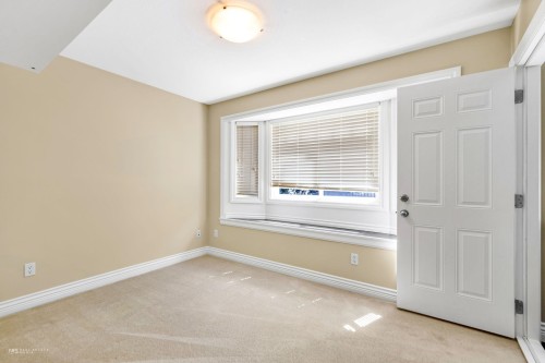 295 63Rd Avenue W, Vancouver, BC 