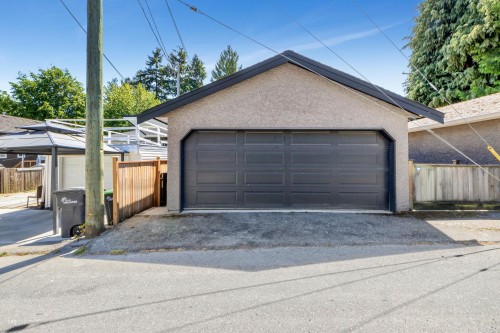 295 63Rd Avenue W, Vancouver, BC 