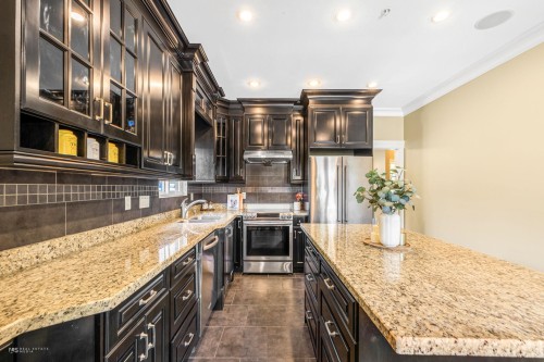 295 63Rd Avenue W, Vancouver, BC 