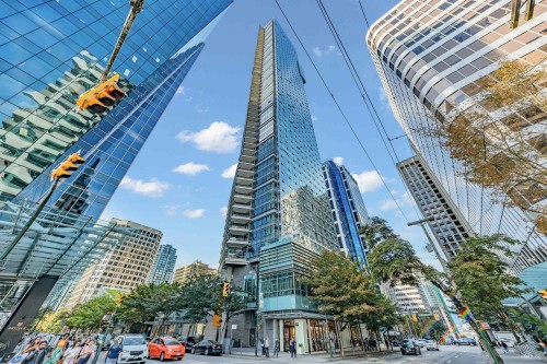 2407-1111 Alberni Street, Vancouver, BC 
