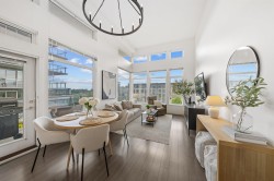 502-3263 Pierview Crescent  Vancouver, BC V5S 0C3