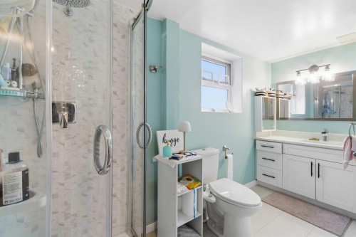 5478 Heathdale Court, Burnaby, BC 