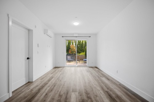 102-12320 222 Street, Maple Ridge, BC 