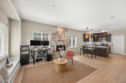 111-368 Ellesmere Avenue Burnaby, BC V5B 3S9