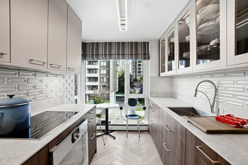 403-1020 Harwood Street, Vancouver, BC 
