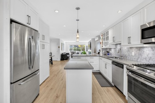 9851 Swansea Drive, Richmond, BC 