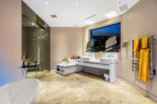 2331 Westhill Drive, West Vancouver, BC 