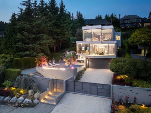 2331 Westhill Drive, West Vancouver, BC 