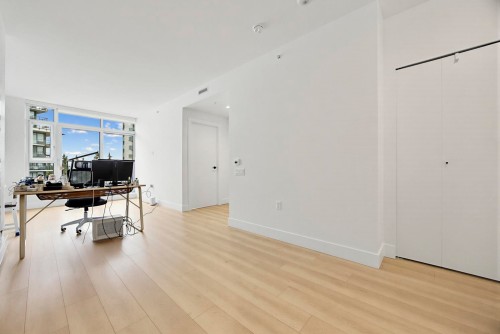 809-8750 University Crescent, Burnaby, BC 