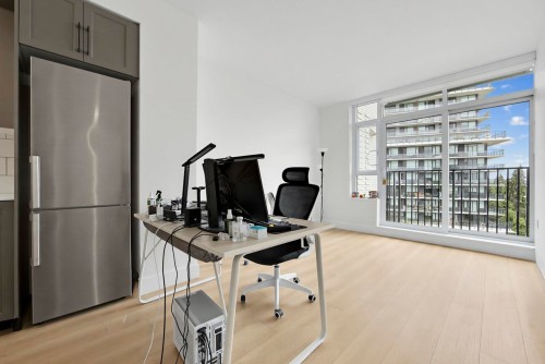 809-8750 University Crescent, Burnaby, BC 