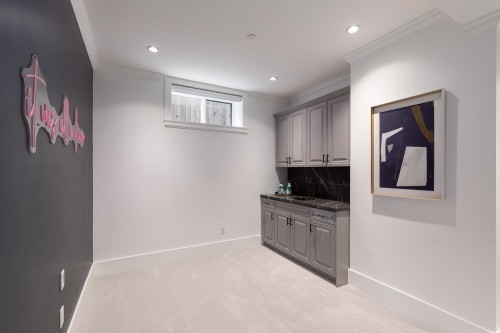 2958 40Th Avenue W, Vancouver, BC 