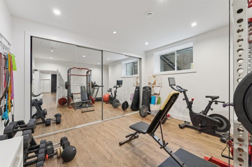 7863 Walmsley Court, Burnaby, BC 