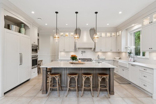 7863 Walmsley Court, Burnaby, BC 